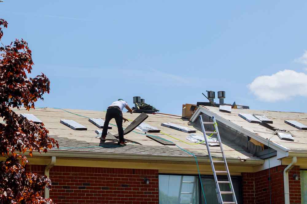 trusted roof replacement expert in Pittsburgh PA
